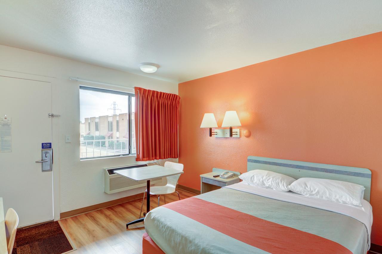 Motel 6 - Oklahoma City Airport Δωμάτιο φωτογραφία