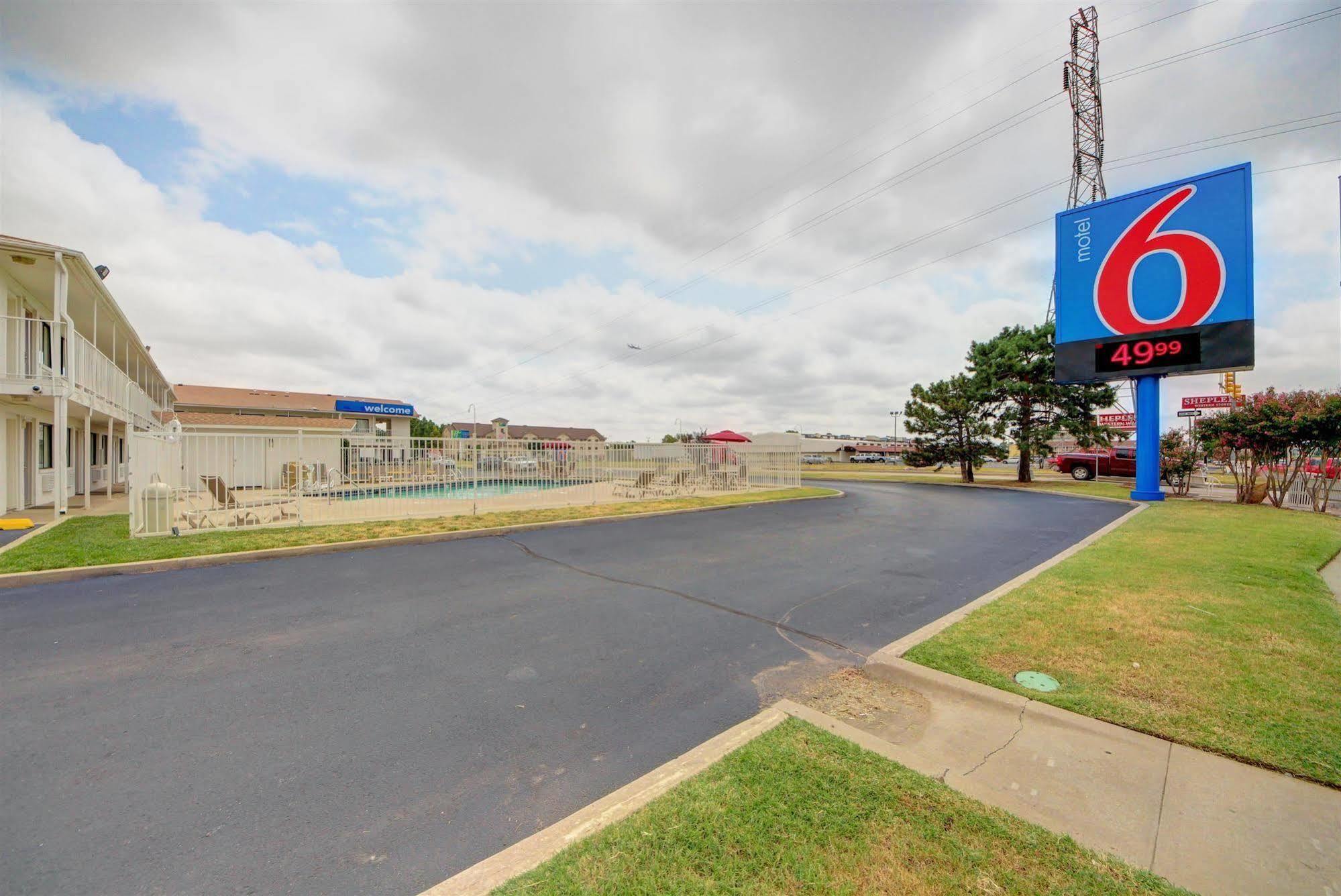 Motel 6 - Oklahoma City Airport Εξωτερικό φωτογραφία