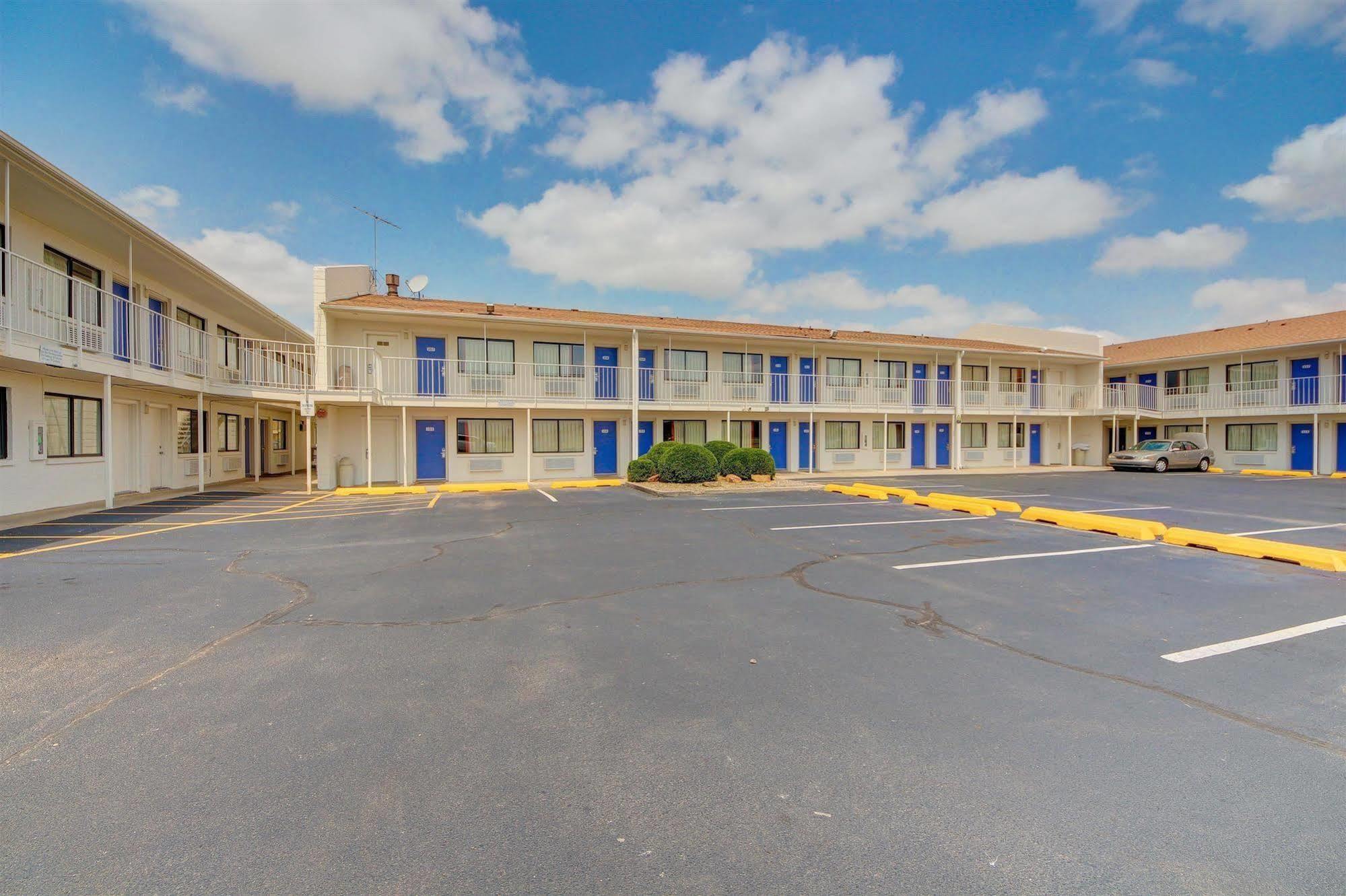Motel 6 - Oklahoma City Airport Εξωτερικό φωτογραφία